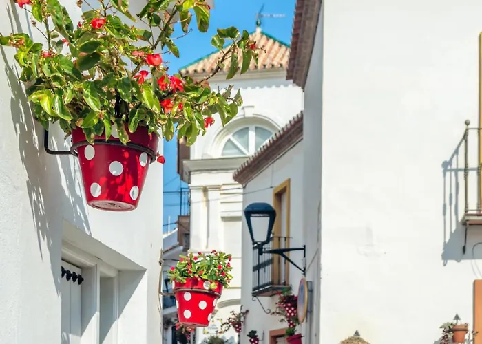 Augusto Collection Boutique Old Town *